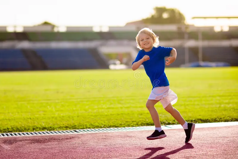 拜仁跟队：凯恩正在全力劝说格伊，希望他能选择加盟拜仁