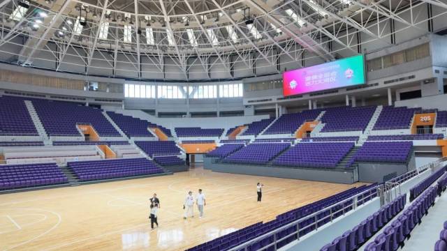 唐田：我们都希望瓦科留下来，职业队的人员交流和转会很正常